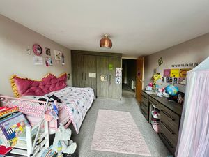Bedroom- click for photo gallery